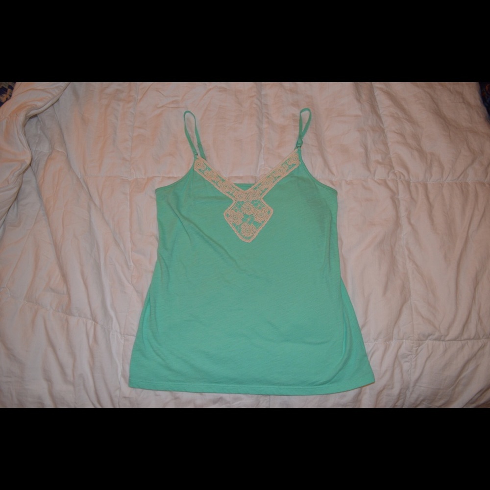 American Eagle Seafoam crocheted decoration Cami